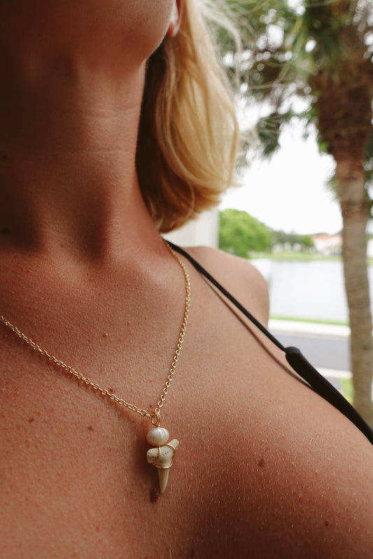 White Lemon and Pearl Necklace