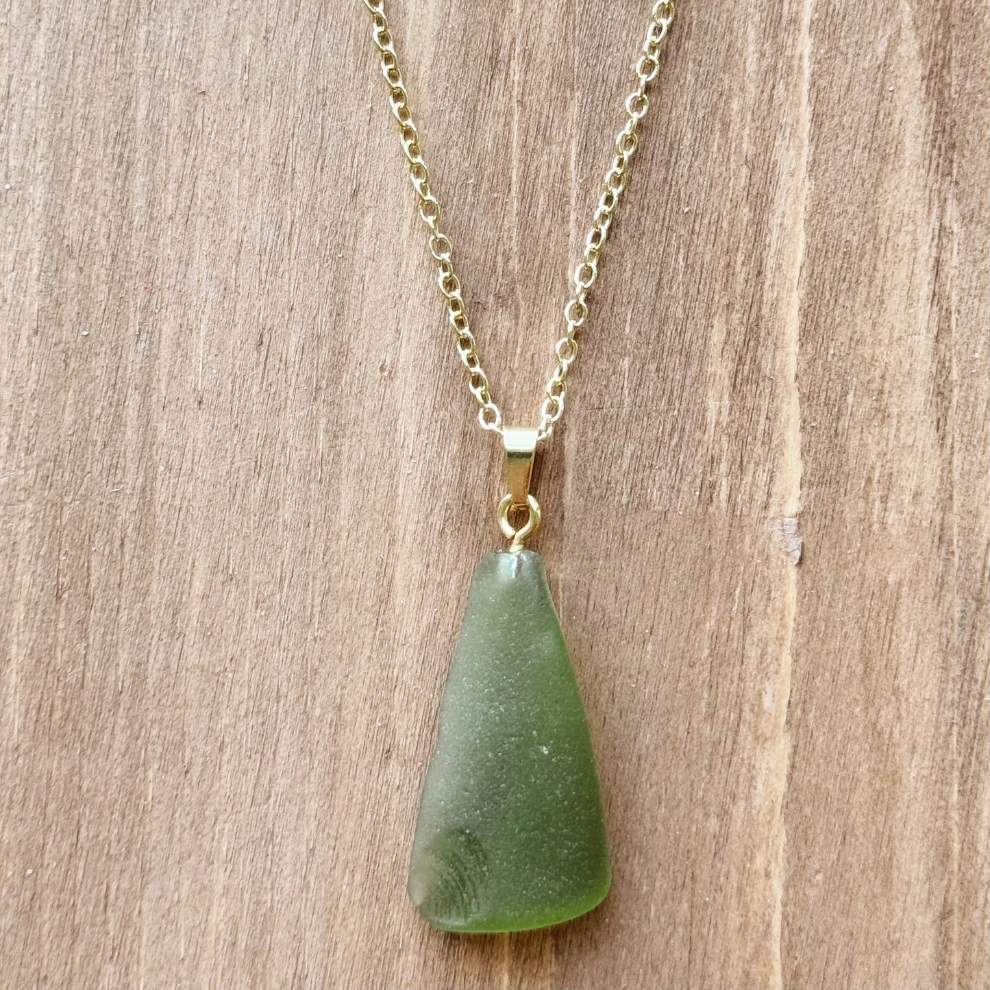 siren necklace - olive