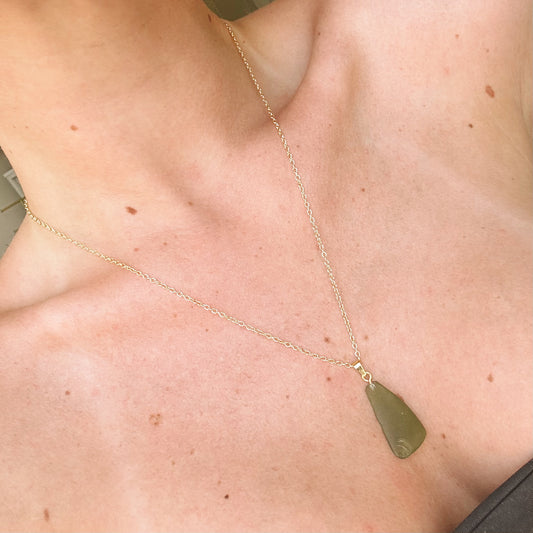 siren necklace - olive