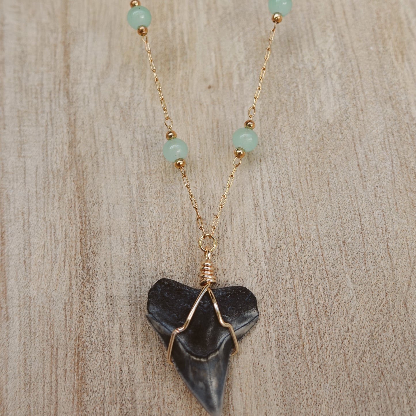 teal beaded bullshark necklace