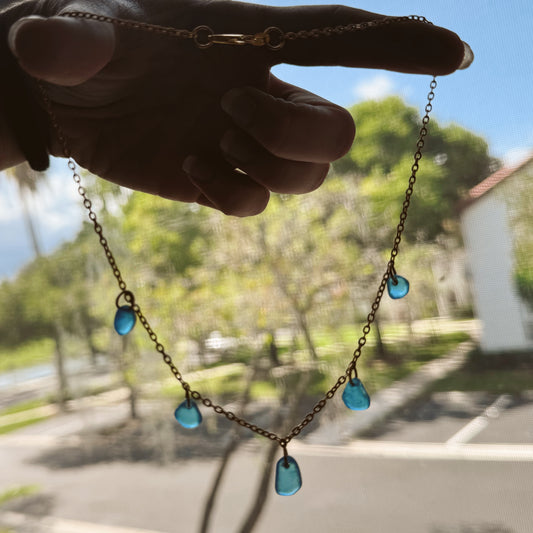 sea breeze necklace - blue