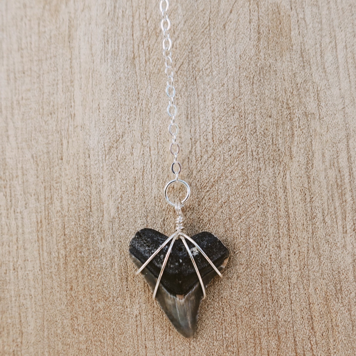 silver bullshark drop necklace
