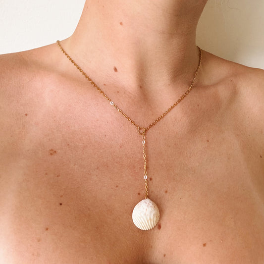 scallop shell drop necklace