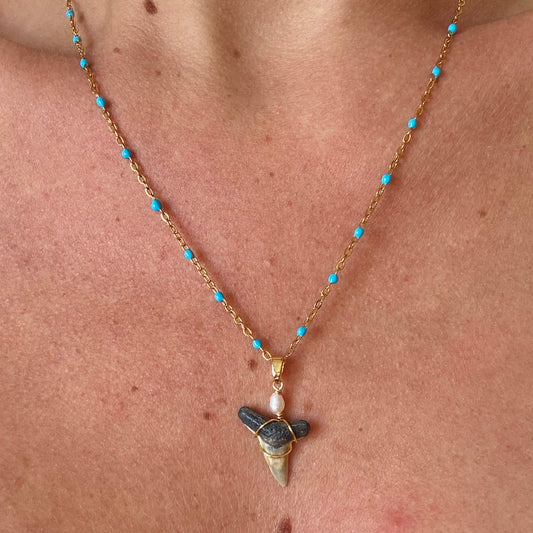 figi necklace - lemon and pearl