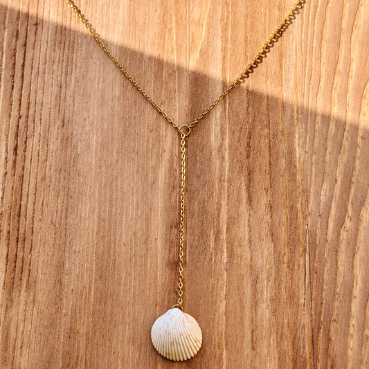 scallop shell drop necklace