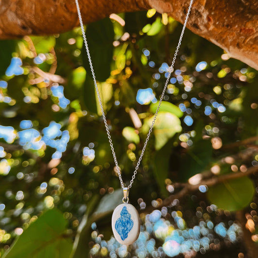 hand painted seashell necklace