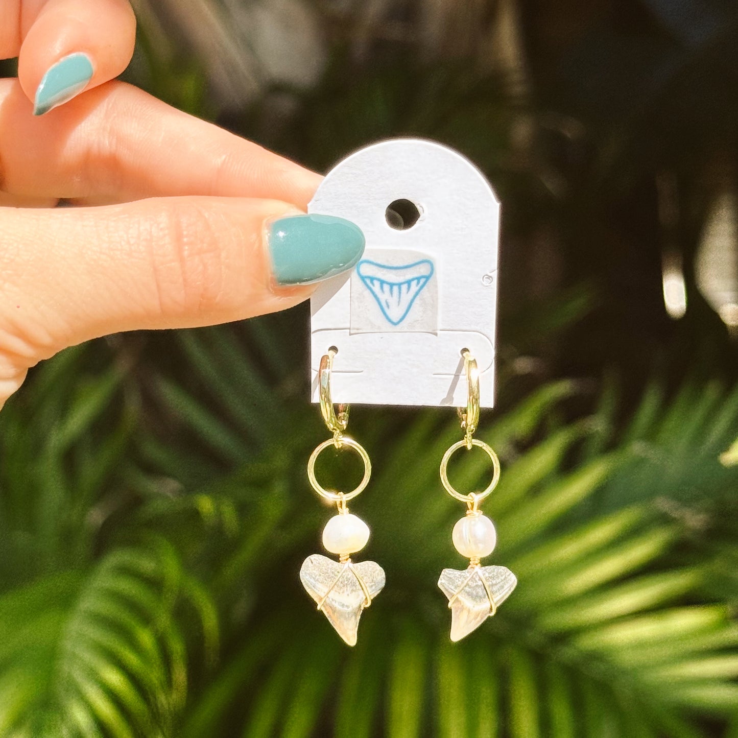 bull shark and pearl huggies