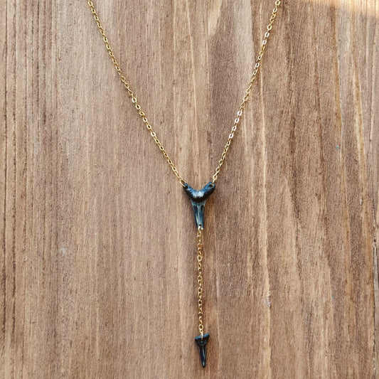 deep sea necklace - sand tiger