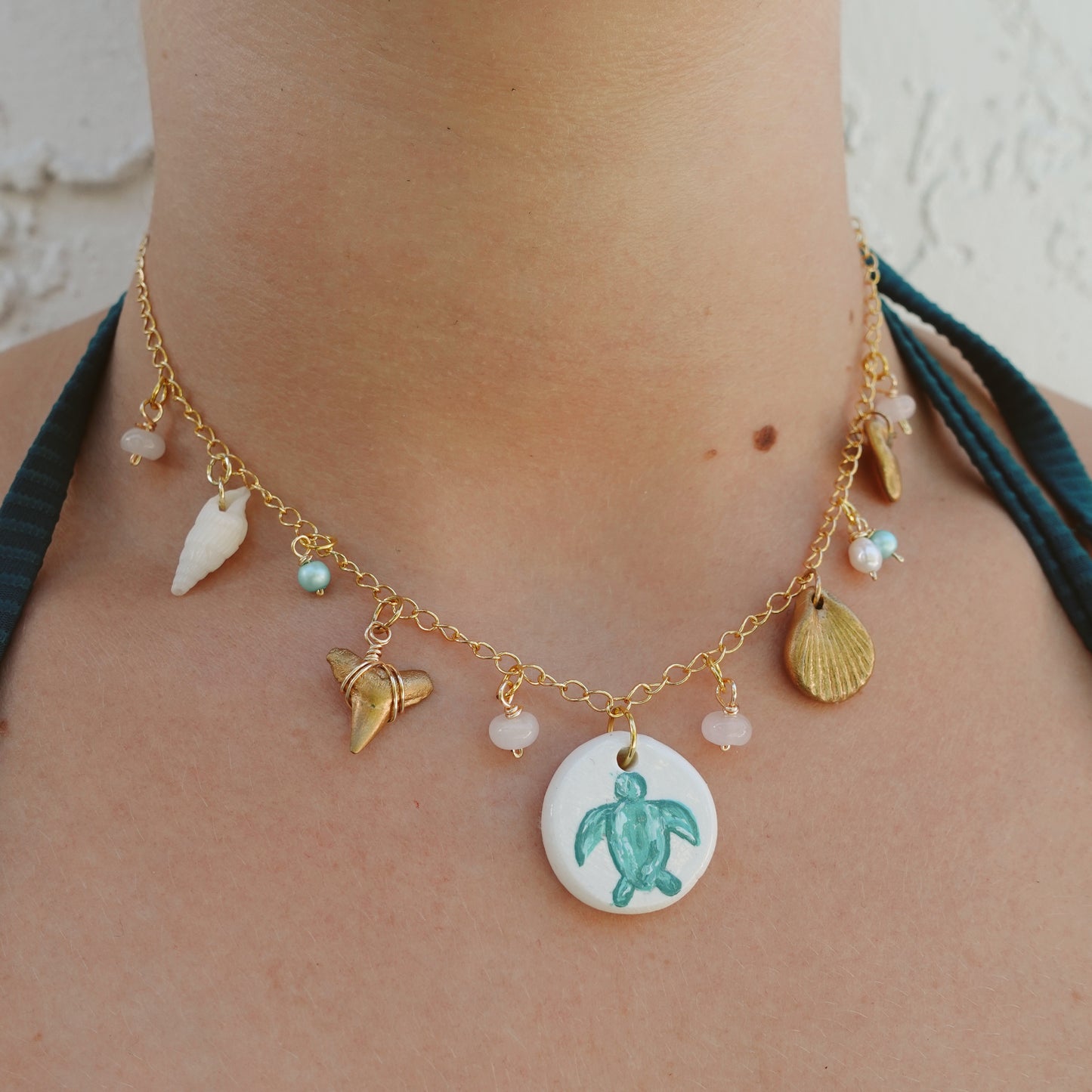 sea turtle charm necklace