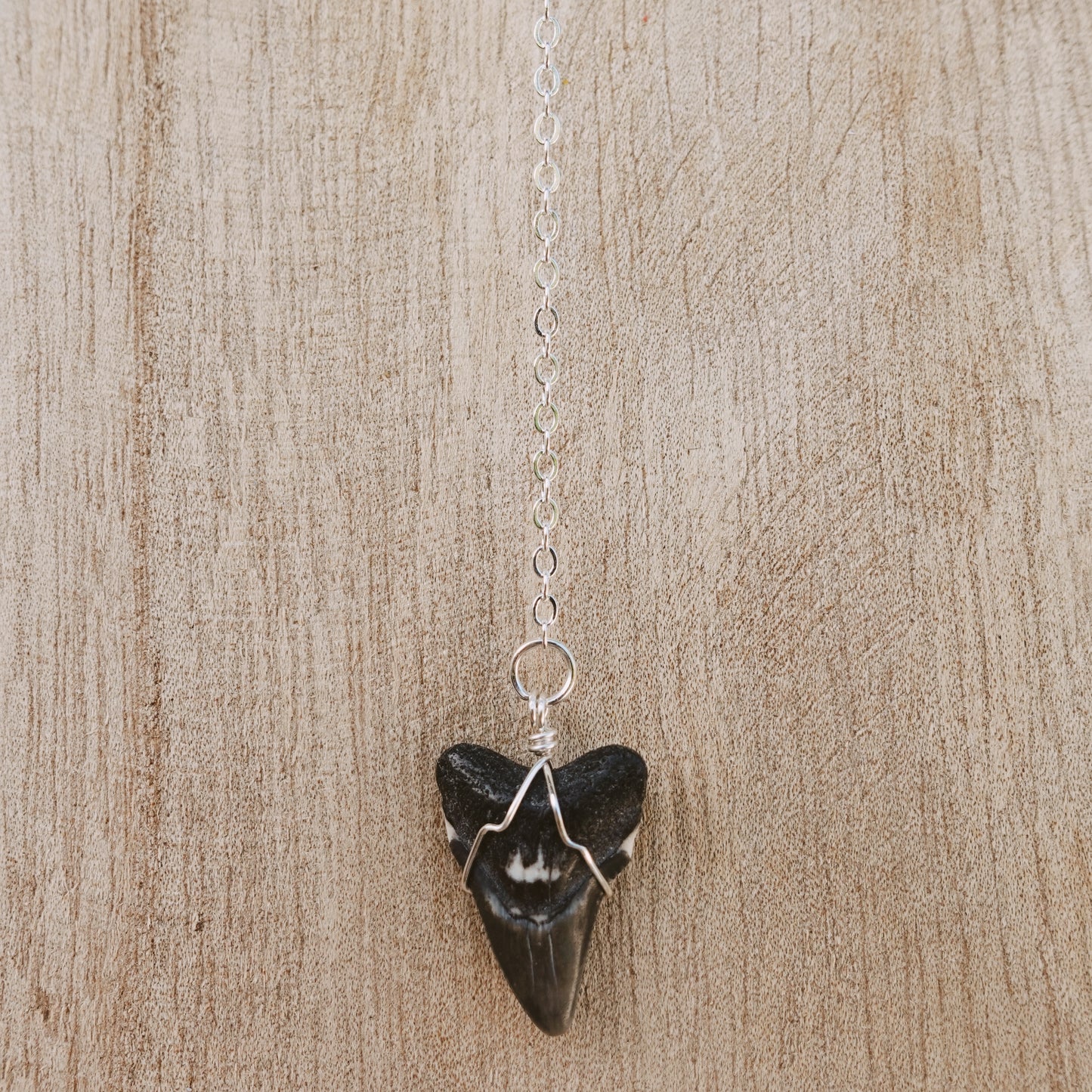 silver bullshark drop necklace