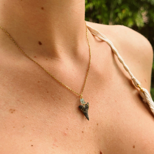 Apex necklace - fossil bull