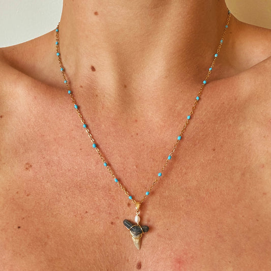 figi necklace - lemon and pearl