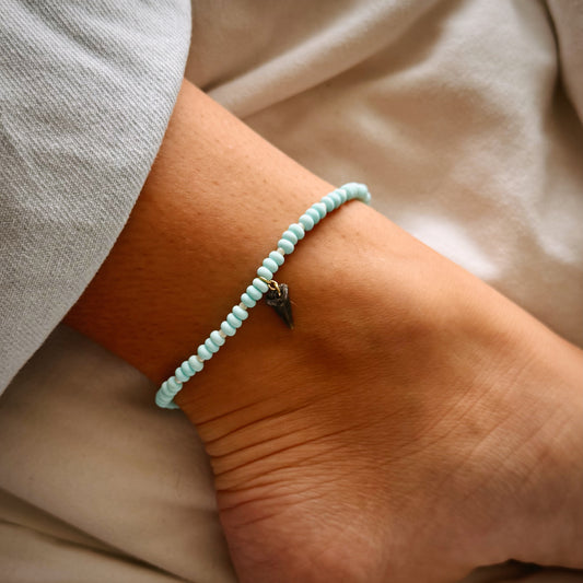 shark tooth anklet - blue and pearl