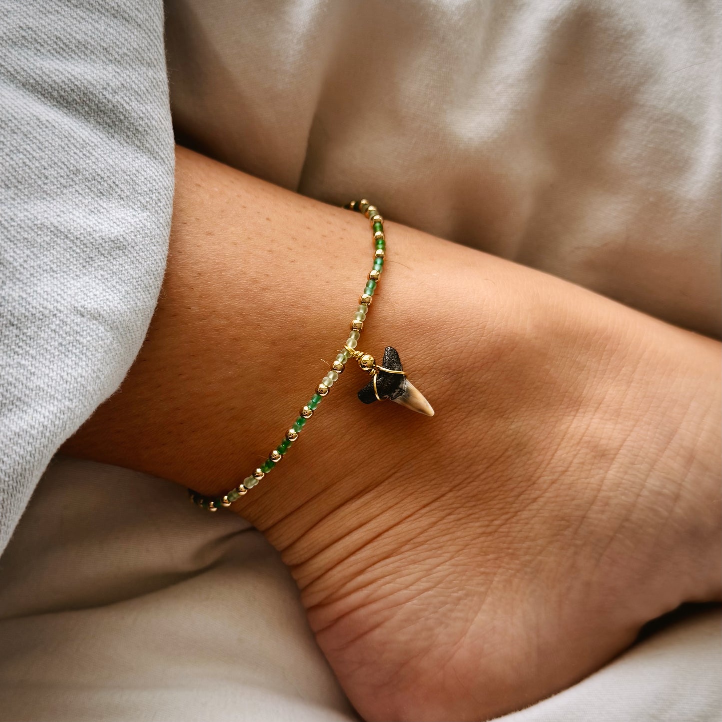 shark tooth anklet - mix green and gold